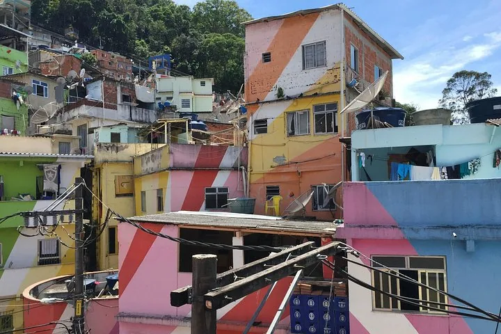 Densely packed colorful houses in Favela Santa Marta